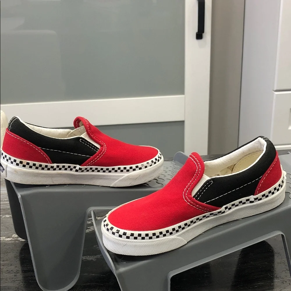 Vans Classic Slip-On Sneakers – Red & Black + Checkered  – Toddler Size 11 US - Picture 4 of 10